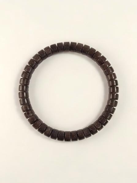 Natural coconut shell bracelet with straight-cut 7mm beads from ZenWenwan, featuring a simple, elegant design.