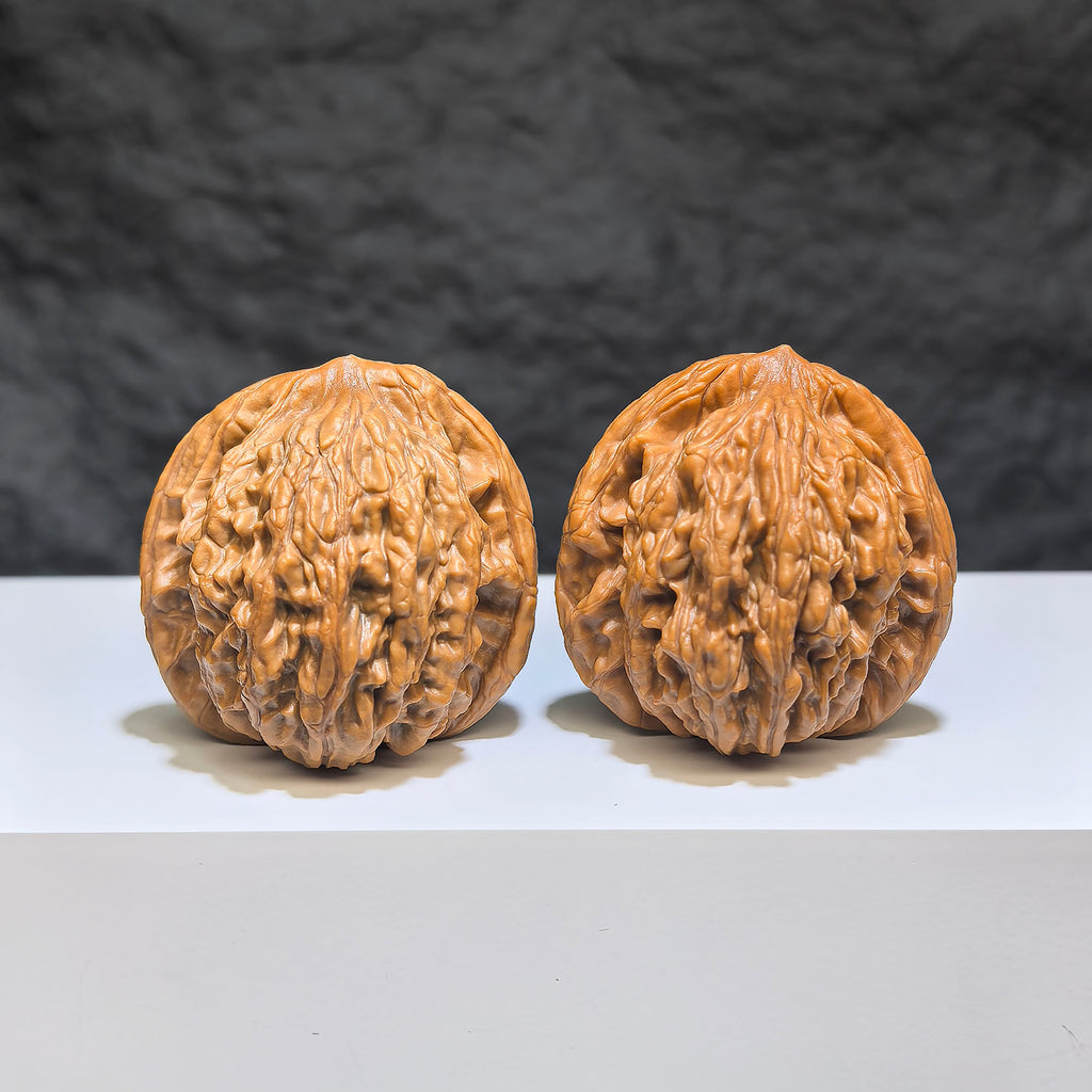 Wenwan Art Wheat Ear Tiger Head classic Wenwan walnut pair, 38mm x 36mm, featuring detailed tiger head and wheat ear designs.