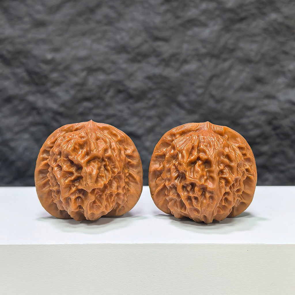 【收藏級】瓷娃娃 文玩核桃 (3.8 × 3.8cm) | [Collector's Grade] Porcelain Doll Walnut (3.8 × 3.8cm) - SKU: CWW-1C6