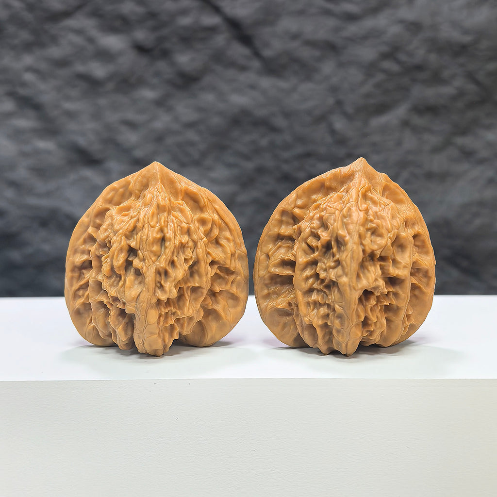 Pair of Peach Heart Concave Base Wenwan Walnut from Wenwan Art, featuring deep-base design, 39mm x 37mm size, natural wood texture.
