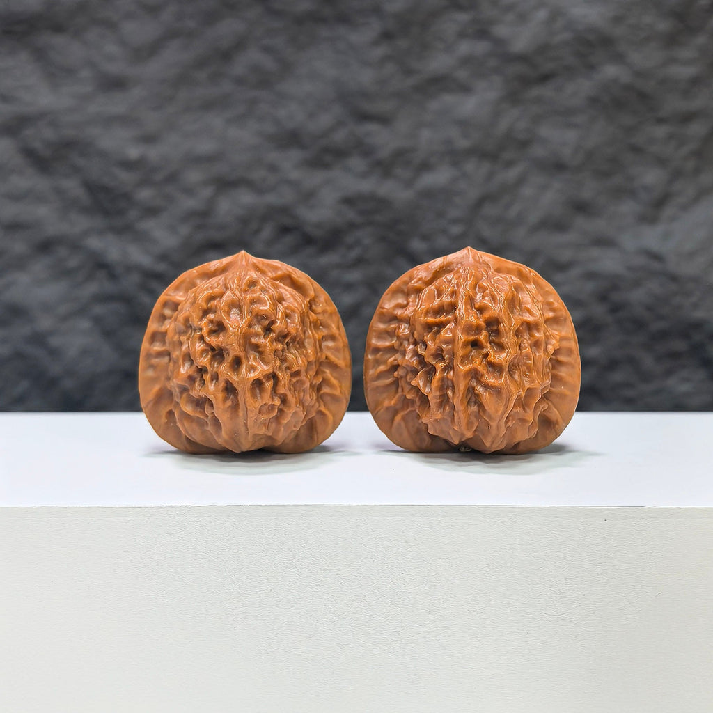 【收藏級】瓷娃娃 文玩核桃 (3.6 × 3.3cm) | [Collector's Grade] Porcelain Doll Walnut (3.6 × 3.3cm) - SKU: CWW-1C5