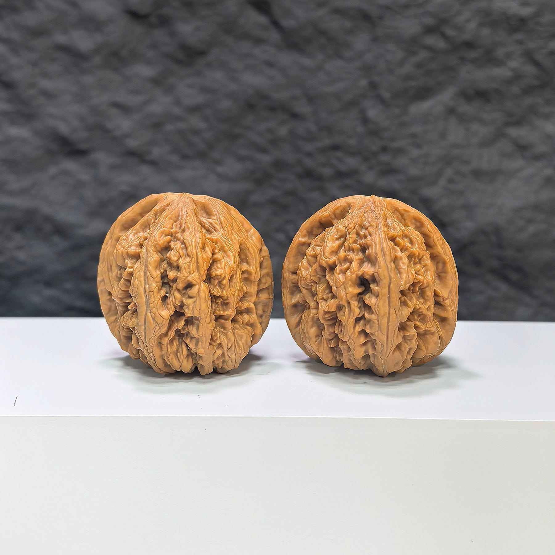 【精選級】粗筋 文玩核桃 (3.8 × 4.0cm) | [Selected Grade] Thick Rib Walnut (3.8 × 4.0cm) - SKU: CJ-1S7