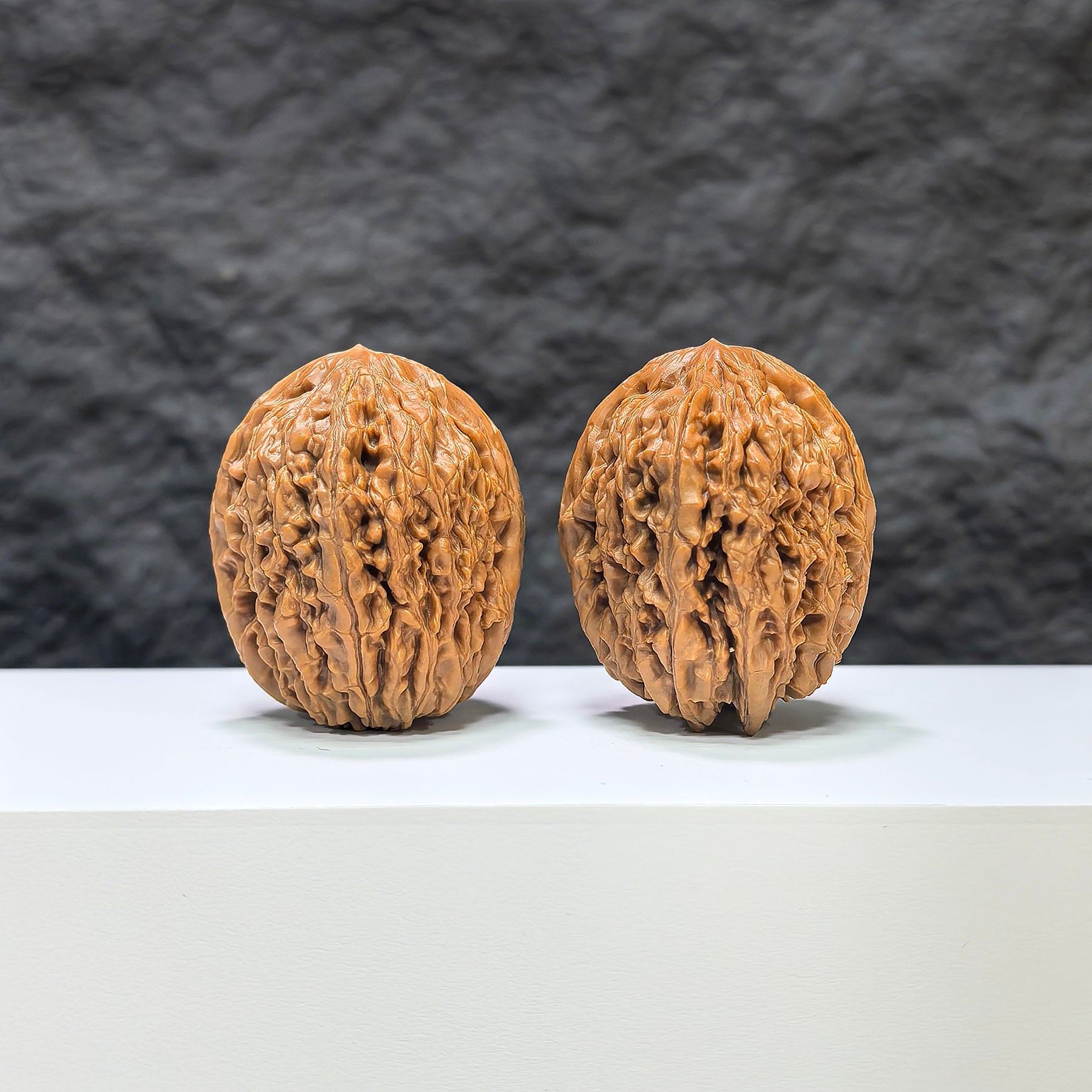 【收藏級】觀音瓶 × 大蒜頭 文玩核桃 (3.4 × 3.7cm) | [Collector's Grade] Guanyin Vase x Garlic Head Walnut (3.4 × 3.7cm) - SKU: GYP-1B3