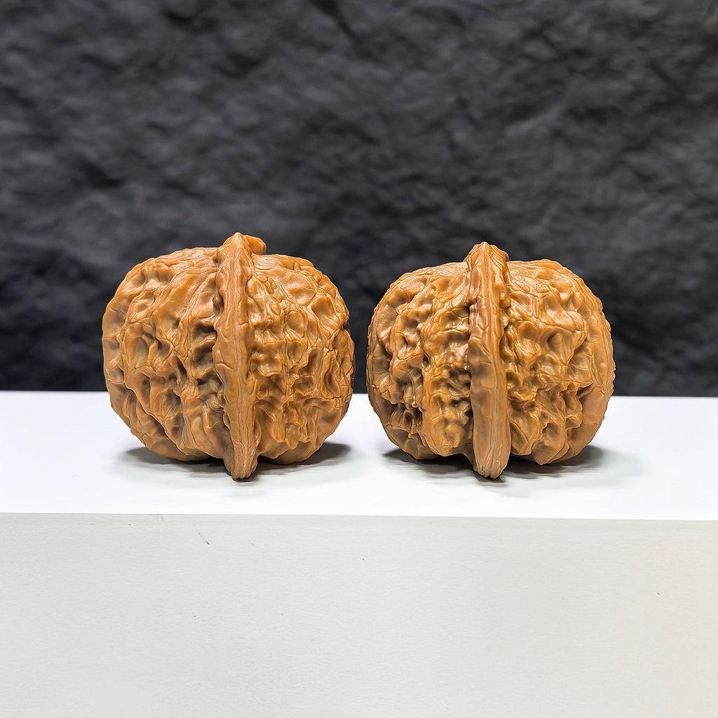 【收藏級】球形白獅子 文玩核桃 (4.1 × 4.1cm) | [Collector's Grade] Spherical White Lion Walnut (4.1 × 4.1cm) - SKU: BSZ-1A0