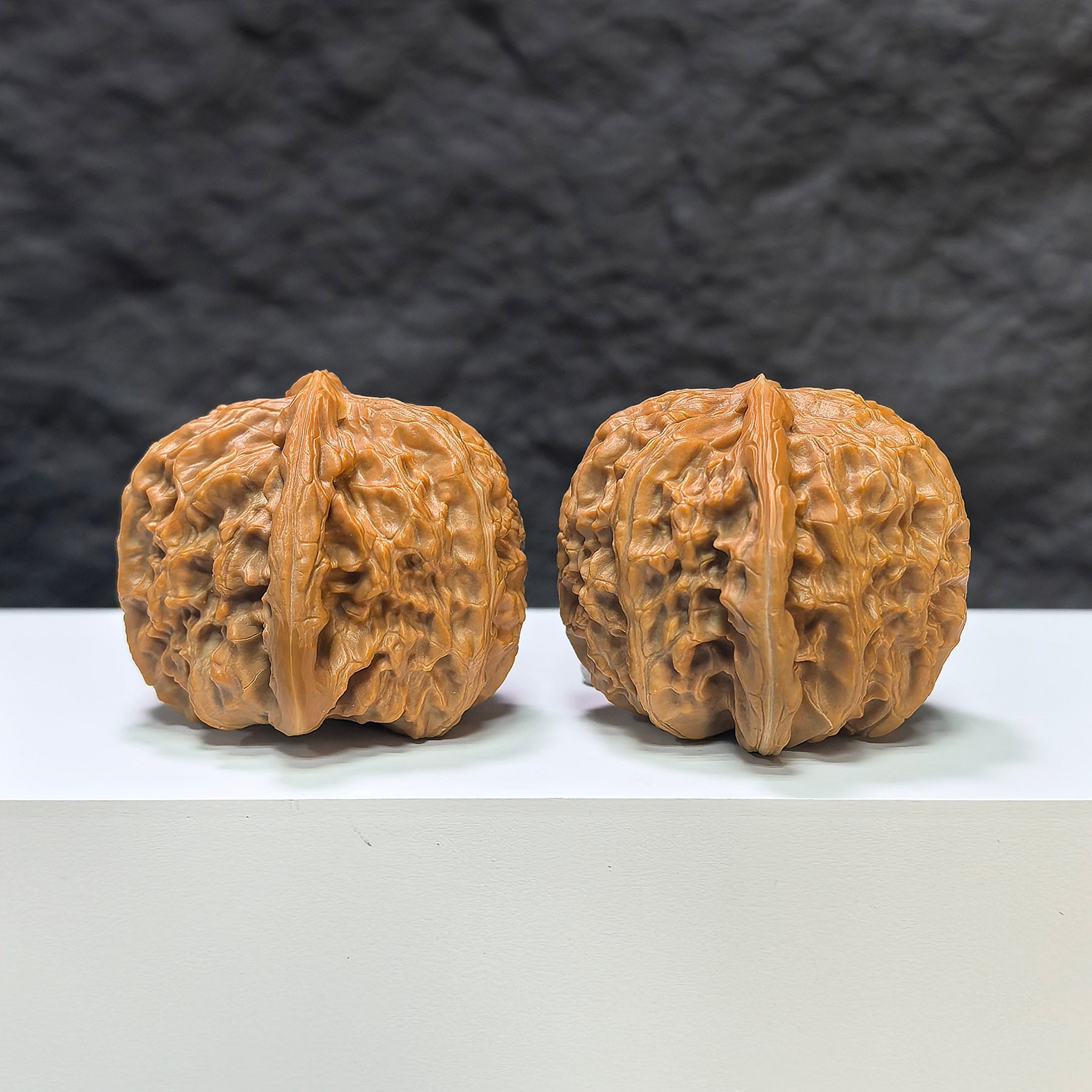 【收藏級】三角白獅子 文玩核桃 (4.4 × 4.3cm) | [Collector's Grade] Tri-Angular White Lion Walnut (4.4 × 4.3cm) - SKU: BSZ-1A2