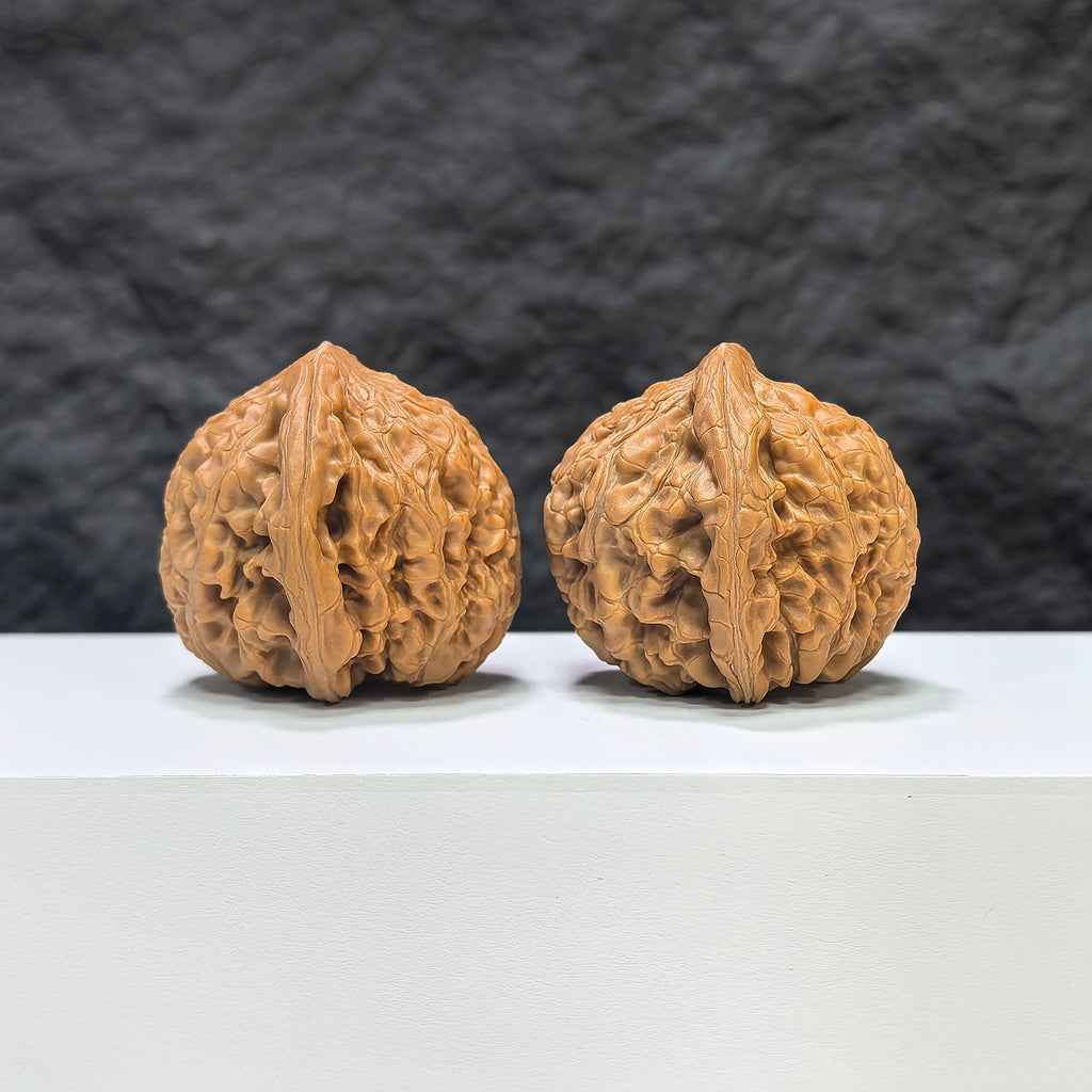 【收藏級】紅錦鯉 文玩核桃 (3.9 × 4.1cm) | [Collector's Grade] Red Koi Walnut (3.9 × 4.1cm) - SKU: HJL-1C9
