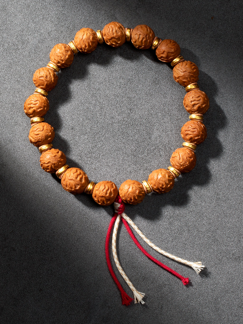 [Zen Collection] Carved Monkey Head Walnut Bracelet w/ Adjustable Sliding Knot - "Ding Feng Zhu" Wind-Calming Pearl Motif (1.2cm / Brass Spacers) | 精工猴頭核桃雕刻手串「定風珠」1.2cm 可調節鬆緊結 禪意文玩手串