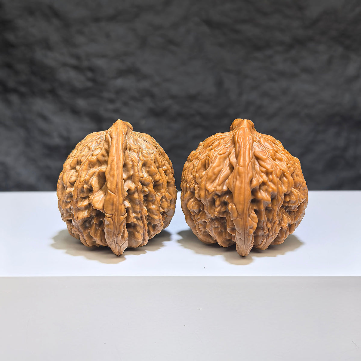 Wenwan Art Wheat Ear Tiger Head Classic Wenwan Walnut pair with 38mm size, featuring detailed tiger head and wheat ear carvings.