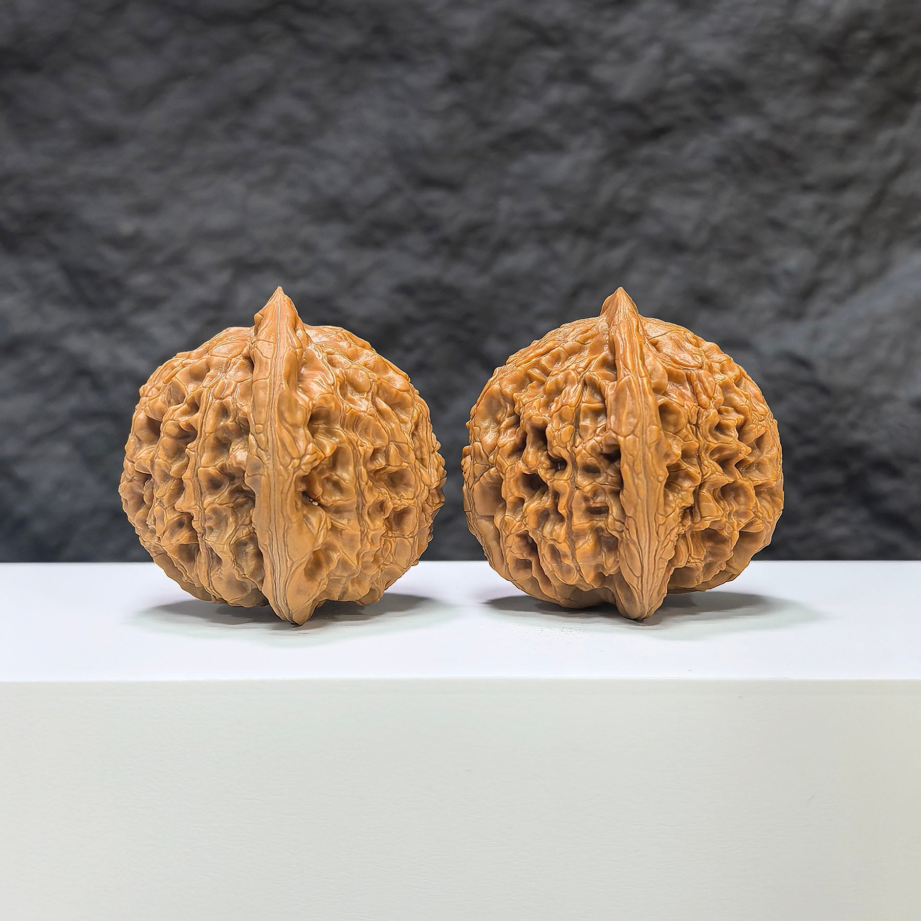 【收藏級】水龍紋 文玩核桃 (3.9 × 4.1cm) | [Collector's Grade] Water Dragon Texture Walnut (3.9 × 4.1cm) - SKU: SLW-1C2