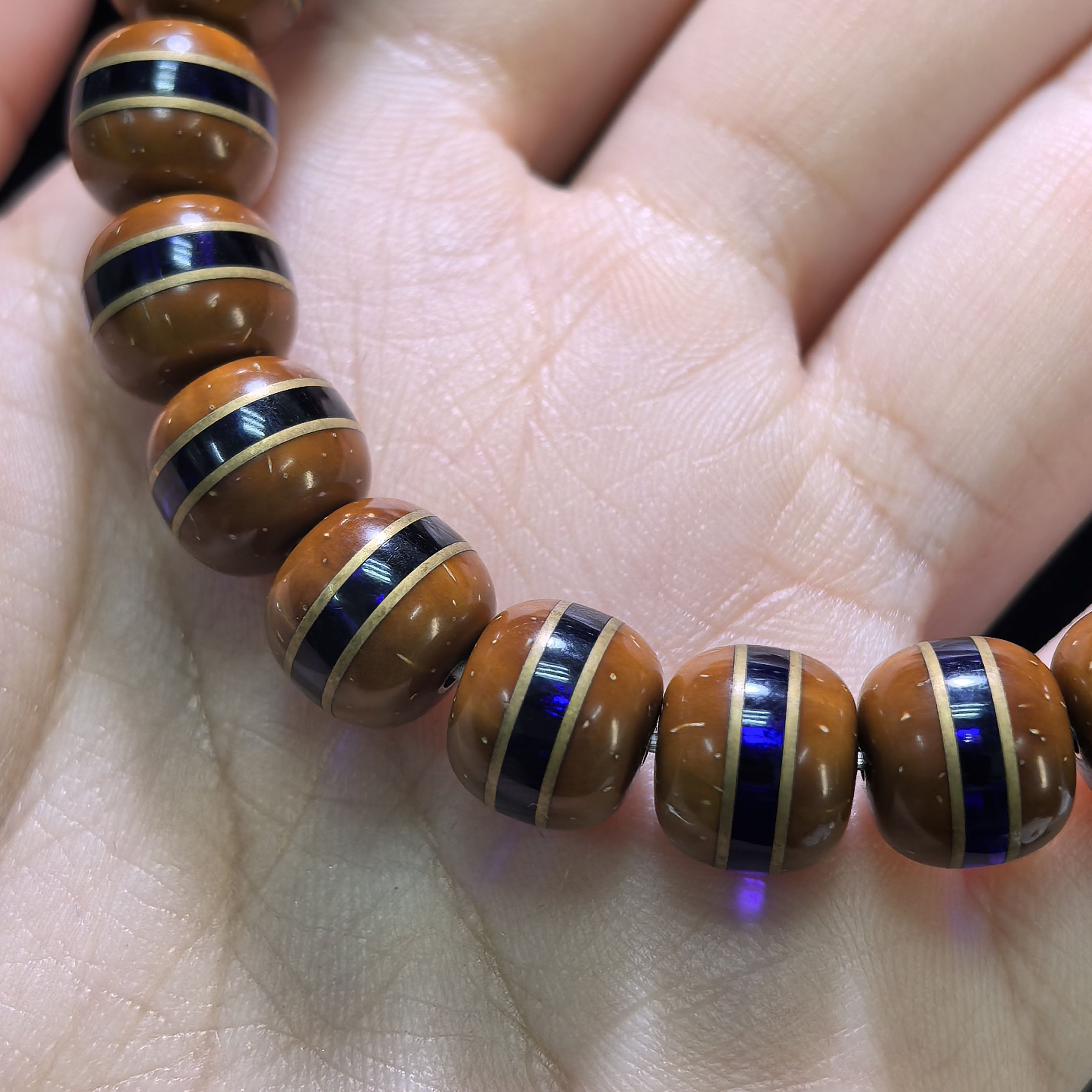 [Zen Collection] Solid Purple-Gold Nut Bracelet w/ Klein Blue & Brass Inlays (10mm) | 實心紫金鼠直金石手串 10mm 克萊因藍鑲嵌 現代時尚文玩手鍊