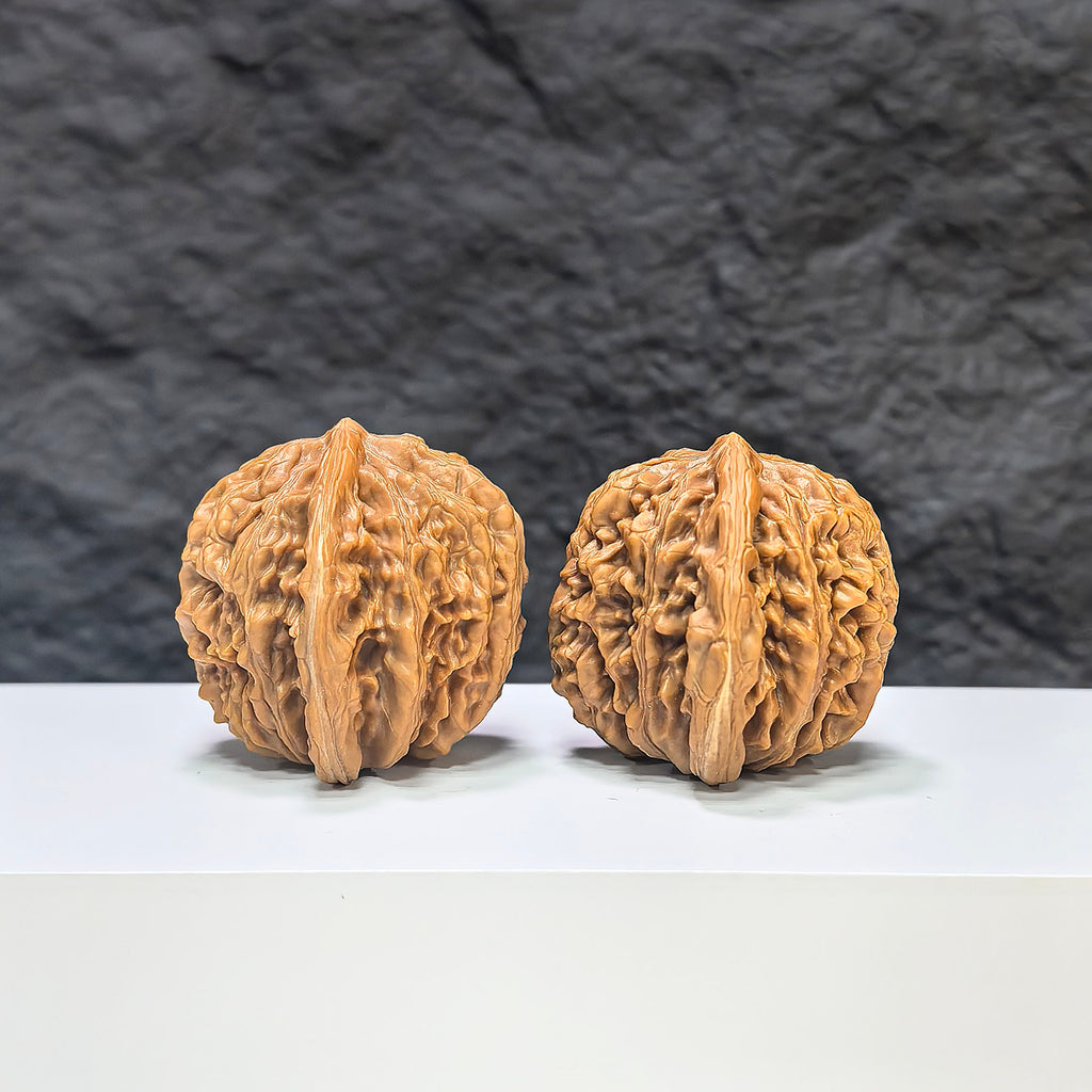 Selected grade Sizuolou Wenwan walnut, 4.1x3.7cm, featuring smooth surface and natural wood grain, from Wenwan Art.