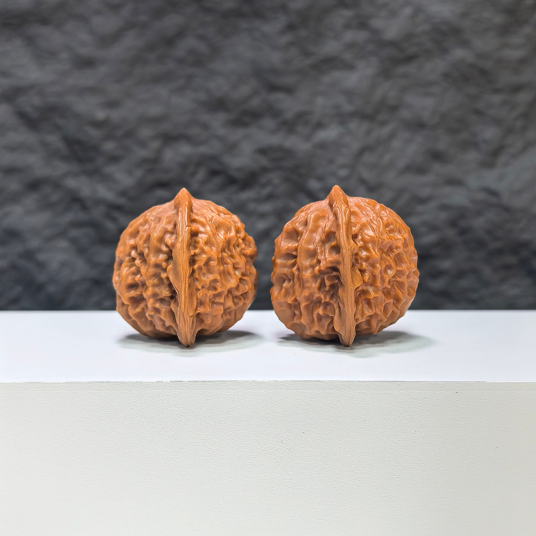 【收藏級】瓷娃娃 文玩核桃 (3.6 × 3.3cm) | [Collector's Grade] Porcelain Doll Walnut (3.6 × 3.3cm) - SKU: CWW-1C5