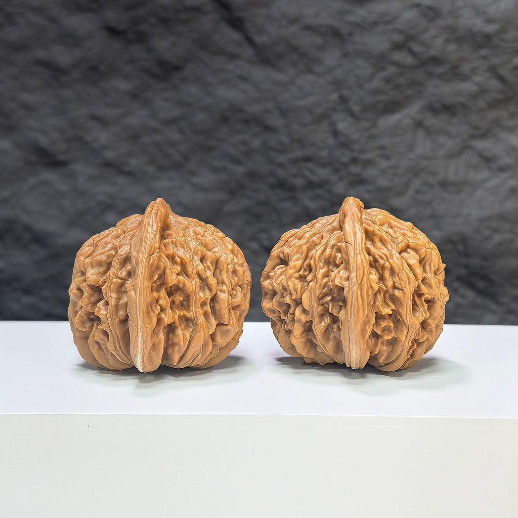 Wenwan Art Sizuolou Classic Wenwan Walnut pair, showing detailed brown walnuts with textured surfaces, size 41x42mm.