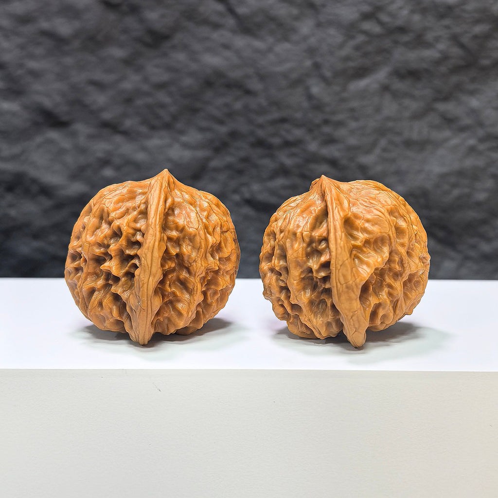 【收藏級】野狼 文玩核桃 (4.0 × 3.8cm) | [Collector's Grade] Wild Wolf Walnut (4.0 × 3.8cm) - SKU: YN-1A5