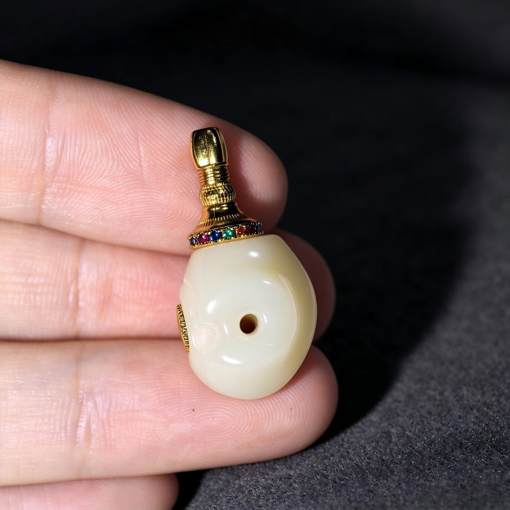ST-21 | White Guru Bead with Copper Detail - 13.3 mm