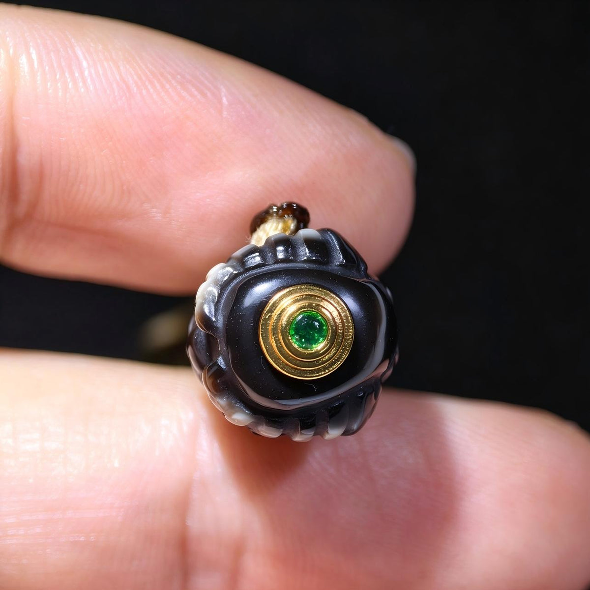 Copper-accented Dzi-style beading component from ZenWenwan, 11.5 mm size, with intricate carved designs suitable for jewelry making.