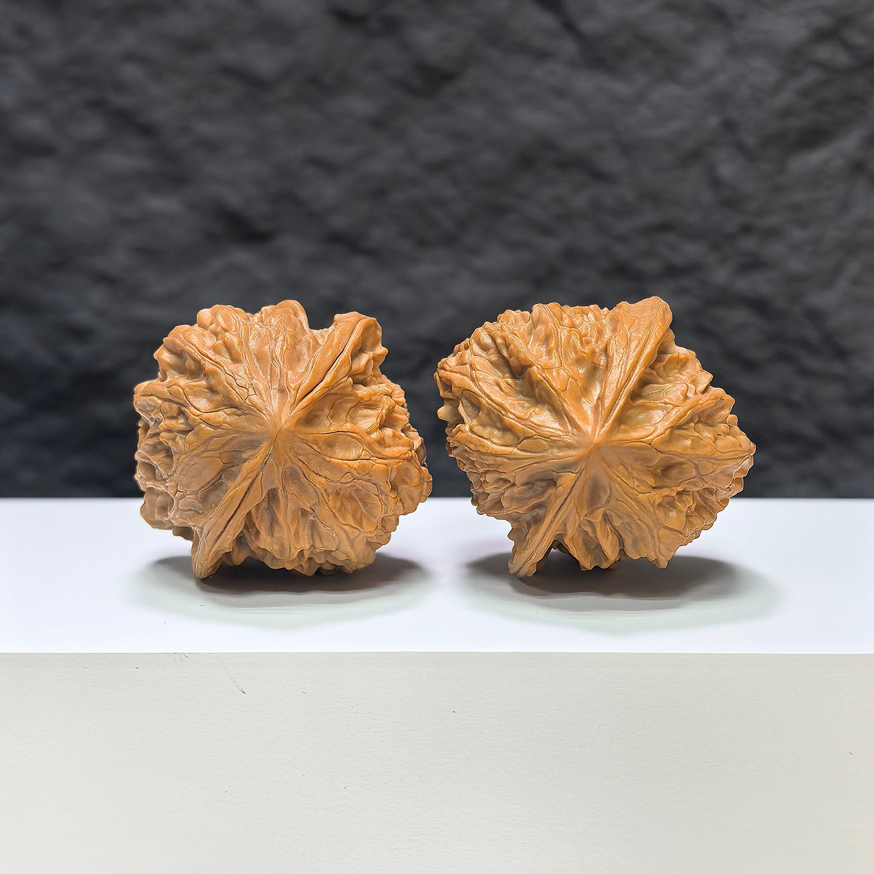 【收藏級】九龍峪桃心 文玩核桃 (3.9 × 3.9cm) | [Collector's Grade] Jiulongyu Peach Heart Walnut (3.9 × 3.9cm) - SKU: TXJLY-1A8