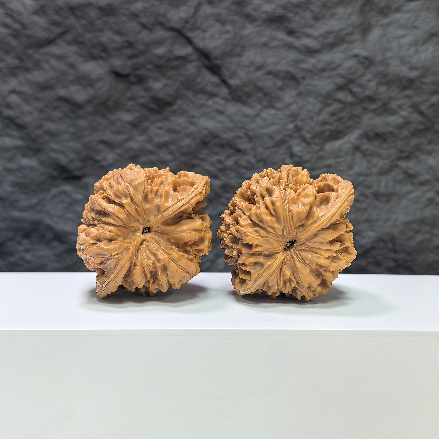 Large Wenwan Walnut with official hat concave base and peach heart shape, from Wenwan Art, measuring 48mm by 41mm.