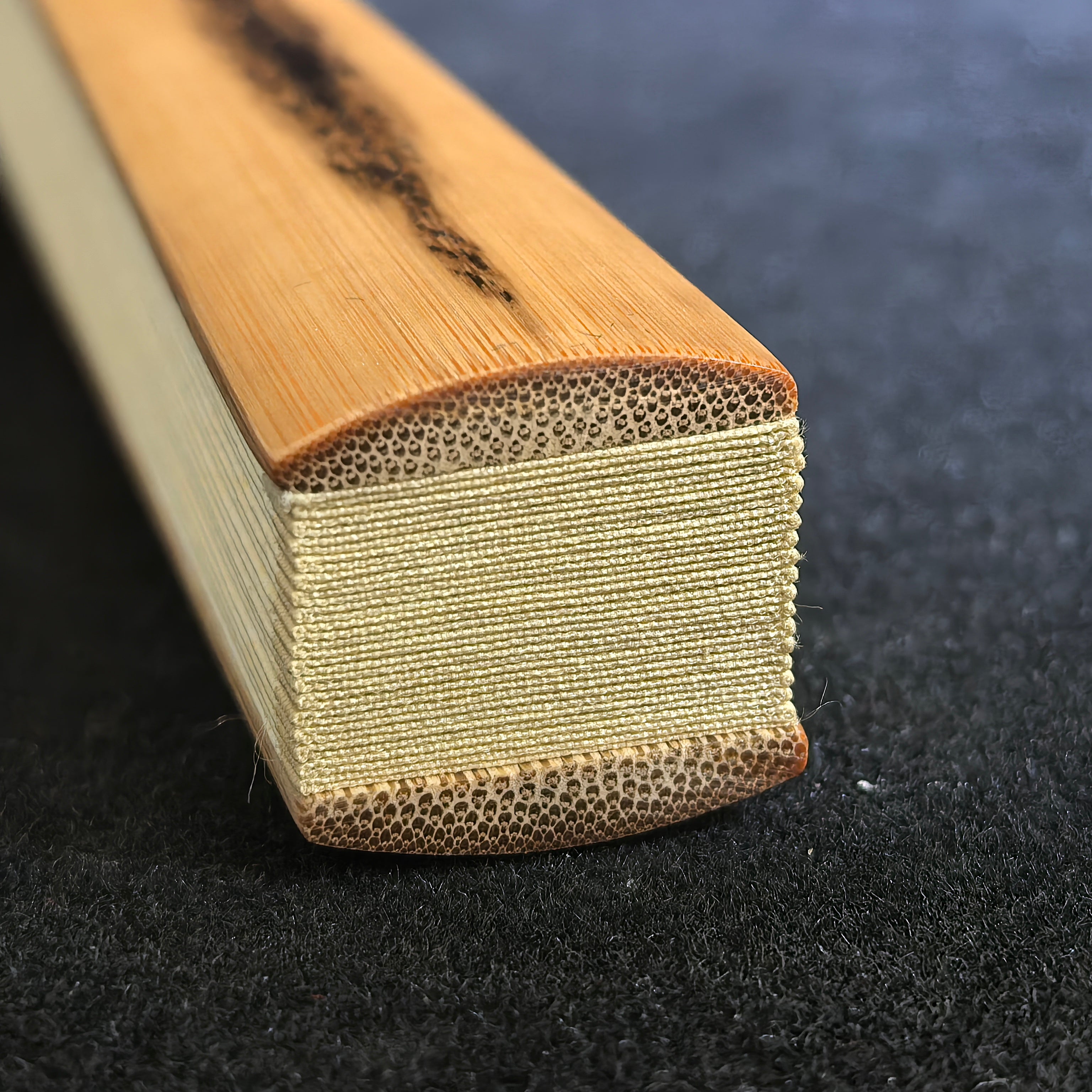 [Master Lingyan Handcrafted] Premium Jade Bamboo Folding Fan - "Beauty Shoulder" Antique Square Head (9.5 Inch / 18 Ribs) | 非遺匠人凌顏手作 9.5寸18方2.0玉竹摺扇（美人肩/古方頭）