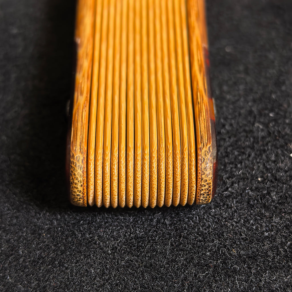 Master Chen Yunfeng Meilu Leopard-Pattern Bamboo Fan w/ Tortoiseshell-Style Inlay - "Beauty Shoulder" Small Eggplant Head (9.3 Inch / 16 Ribs) | 陳雲峰手作 梅麓豹紋雙合玳瑁彩粘片 美人肩小茄頭 9.3寸16方2.0