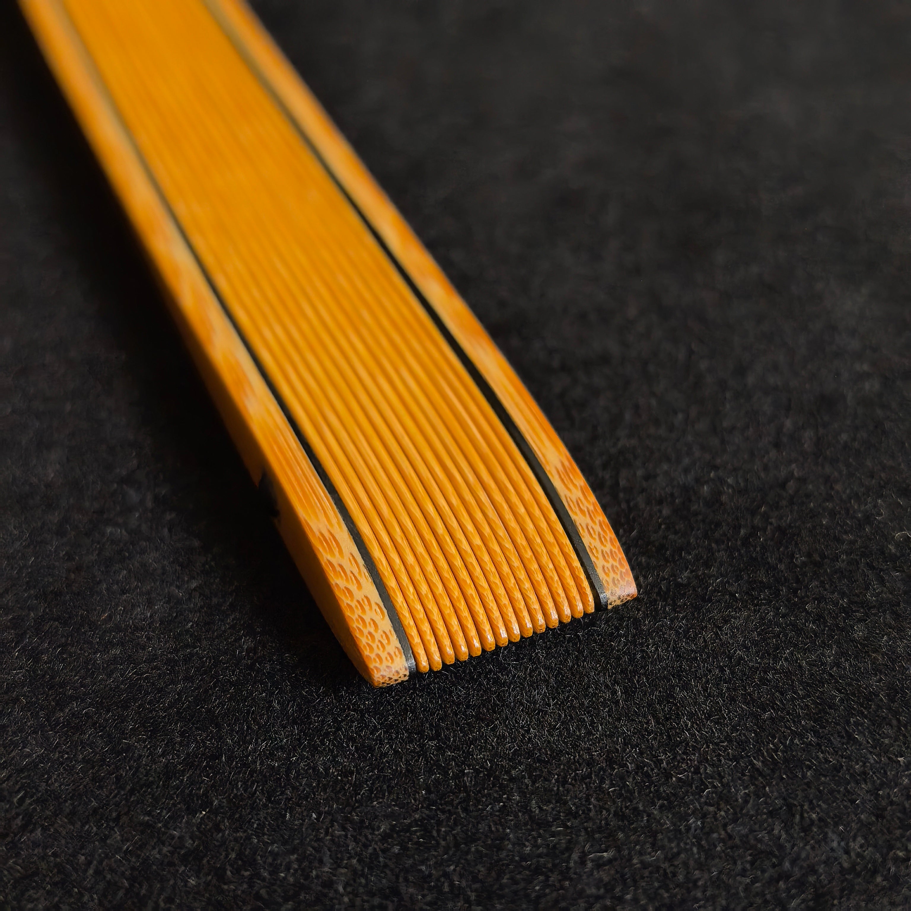 [Master Ye Yifei] Aged Sichuan Jade Bamboo Fan w/ Dual Ebony Accent - "Beauty Shoulder" Mantis Leg & Magnolia Head (9.5 Inch / 16 Ribs) | 葉逸飛手作 老川料玉竹雙合青 螳螂腿美人肩玉蘭頭 9.5寸16方2.0