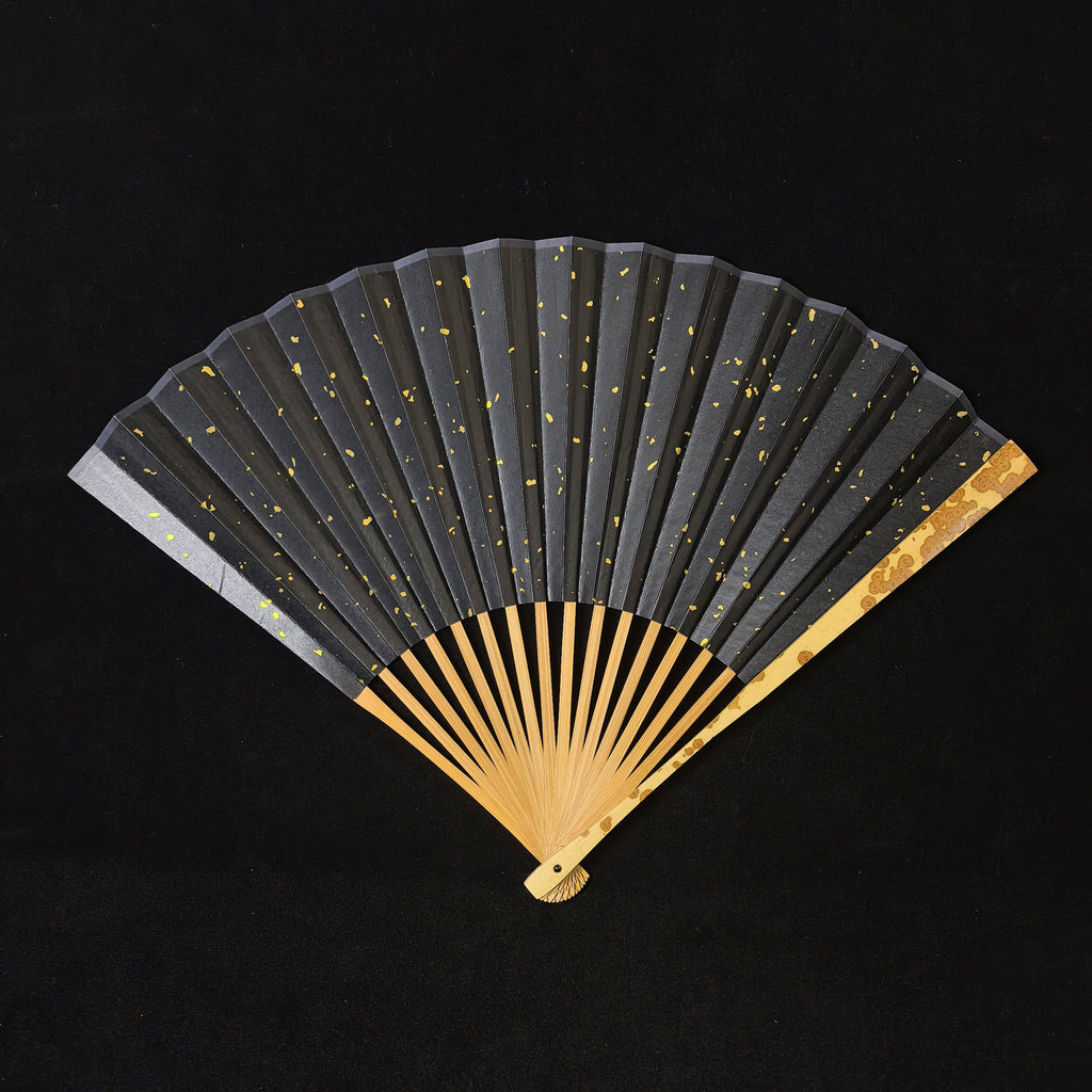 [Master Zou Chunming] Yunfei Bamboo Fan w/ Black Gold-Flecked Paper - "Beauty Shoulder" Ban-Qin Antique Square Head (9.5 Inch / 16 Ribs) | 鄒春明手作 雲妃竹雙合青 美人肩半琴古方頭 9.5寸16方2.0（黑灑金扇面）