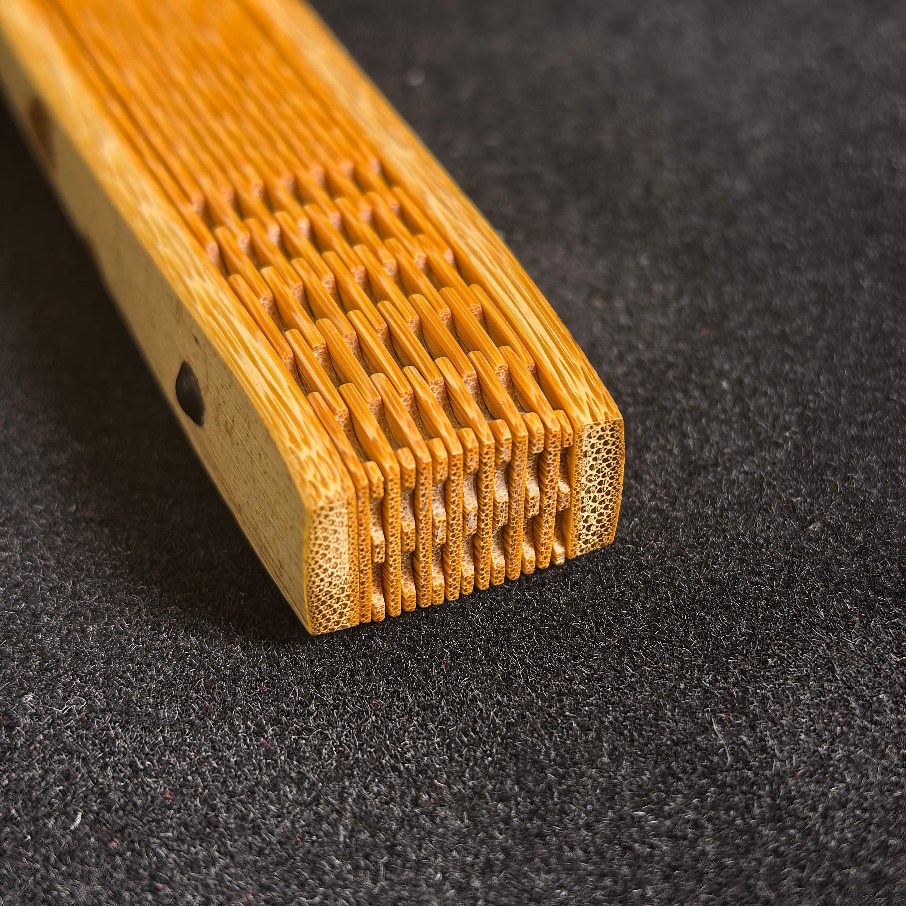 [Master Zou Chunming] Yunfei Bamboo Fan w/ Black Gold-Flecked Paper - "Beauty Shoulder" Ban-Qin Antique Square Head (9.5 Inch / 16 Ribs) | 鄒春明手作 雲妃竹雙合青 美人肩半琴古方頭 9.5寸16方2.0（黑灑金扇面）