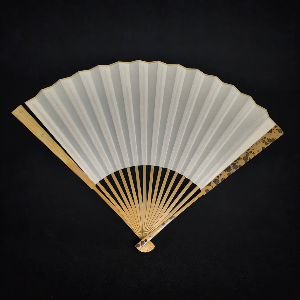 [Master Zhang Wen'an] Malipo Purple-Pattern Aged Yunfei Bamboo Fan - Qing "Temple Gate" & Antique Square Head (9.5 Inch / 16 Ribs) | 張文安手作 麻栗坡紫花老雲妃 廟門肩古方頭 9.5寸16方2.0
