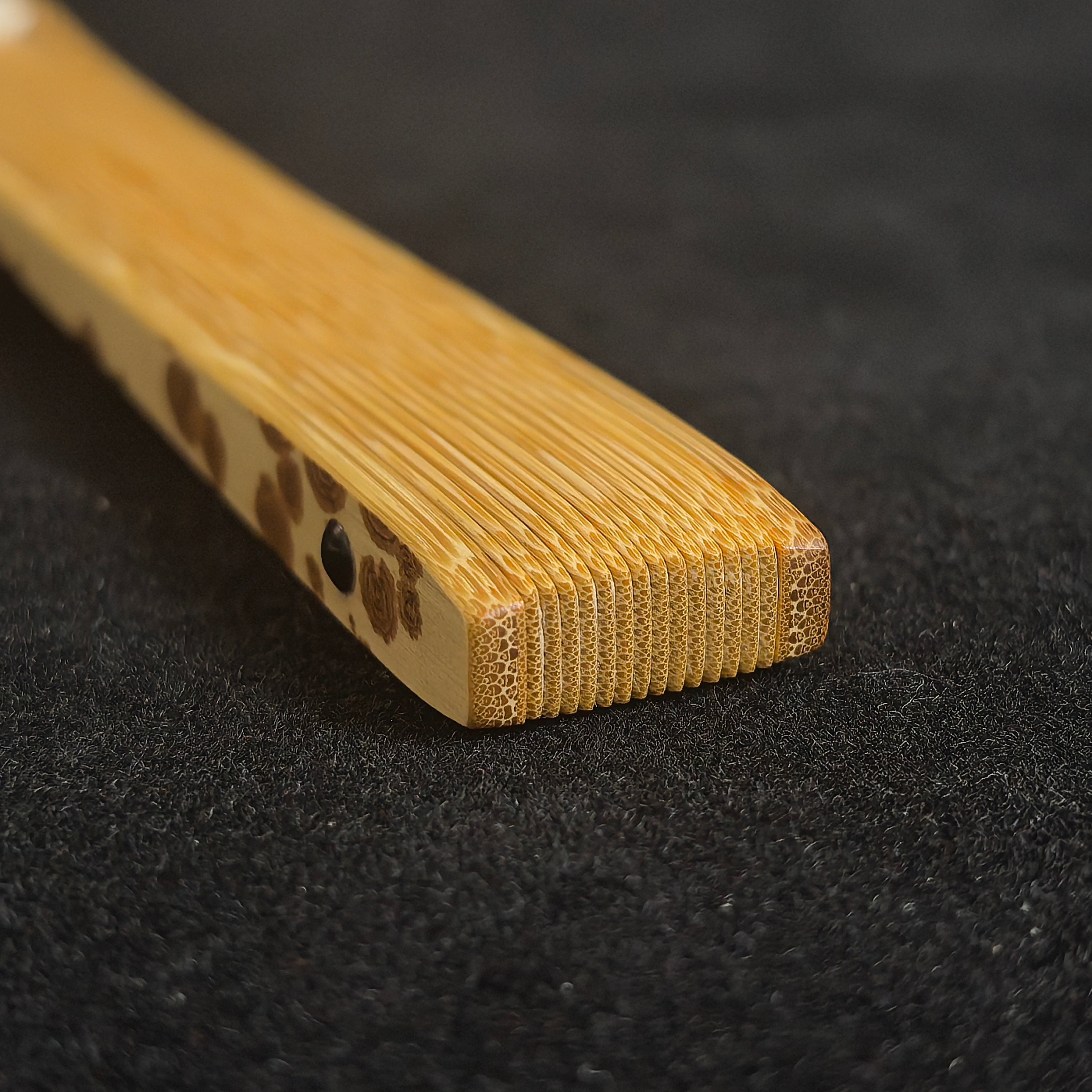 [Master Zhou Jian] Aged Meilu Spotted Bamboo Fan - "Lantern Pole" Straight Square Head (9.5 Inch / 16 Ribs) | 周健手作 老梅麓斑竹挑灯直方頭 9.5寸16方2.0