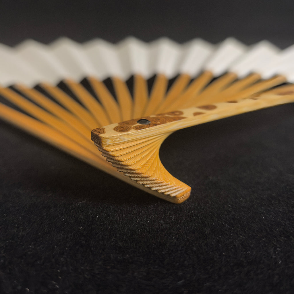 [Master Zhou Jian] Aged Meilu Spotted Bamboo Fan - "Lantern Pole" Straight Square Head (9.5 Inch / 16 Ribs) | 周健手作 老梅麓斑竹挑灯直方頭 9.5寸16方2.0