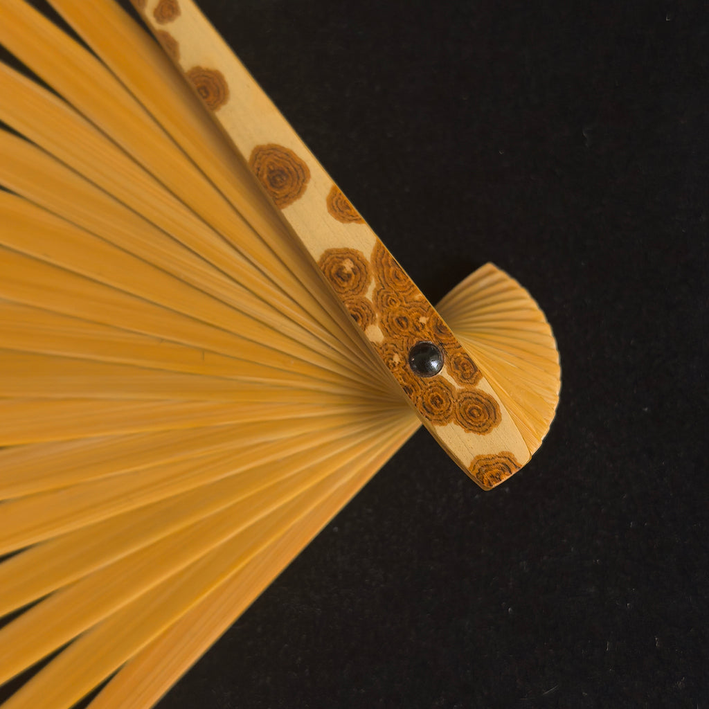[Master Zhou Jian] Aged Meilu Spotted Bamboo Fan - "Lantern Pole" Straight Square Head (9.5 Inch / 16 Ribs) | 周健手作 老梅麓斑竹挑灯直方頭 9.5寸16方2.0