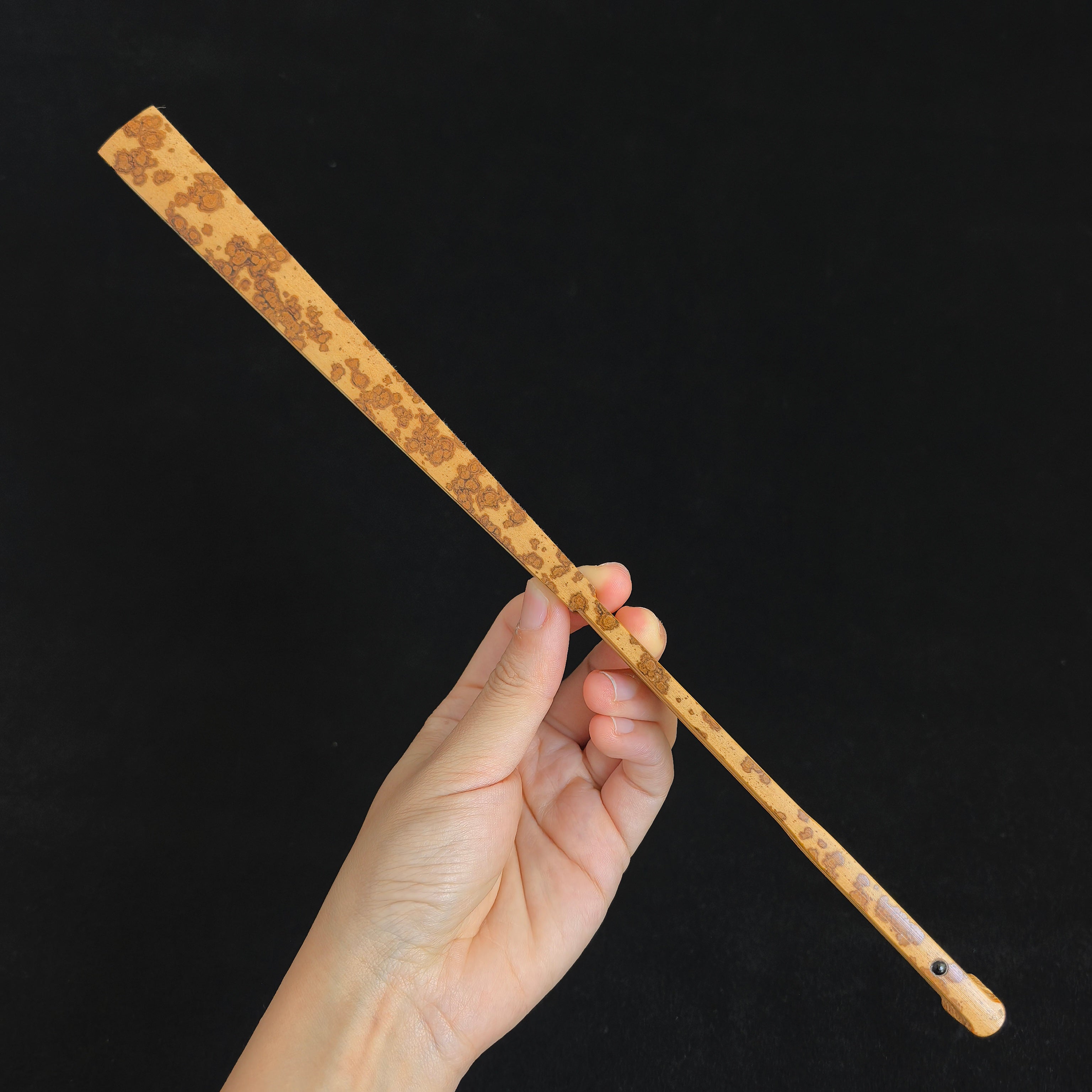 [Master Yu Quan] Aged Yunfei Bamboo Fan - Concealed Qing "Temple Gate" & Horse Tooth Head (9.5 Inch / 16 Ribs) | 余全手作 老雲妃竹 隱形清式廟門肩馬牙頭 9.5寸16方2.0