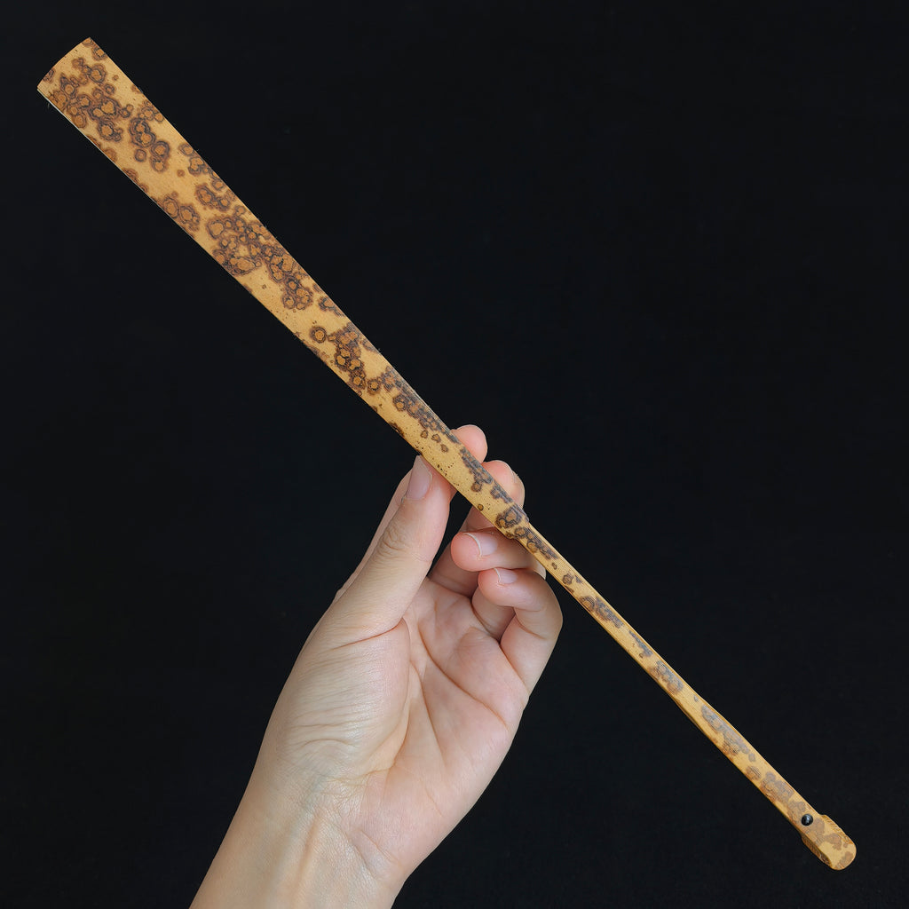 [Master Yu Quan] Aged Yunfei Bamboo Fan - Concealed Qing "Temple Gate" & Horse Tooth Head (9.5 Inch / 16 Ribs) | 余全手作 老雲妃竹 隱形清式廟門肩馬牙頭 9.5寸16方2.0