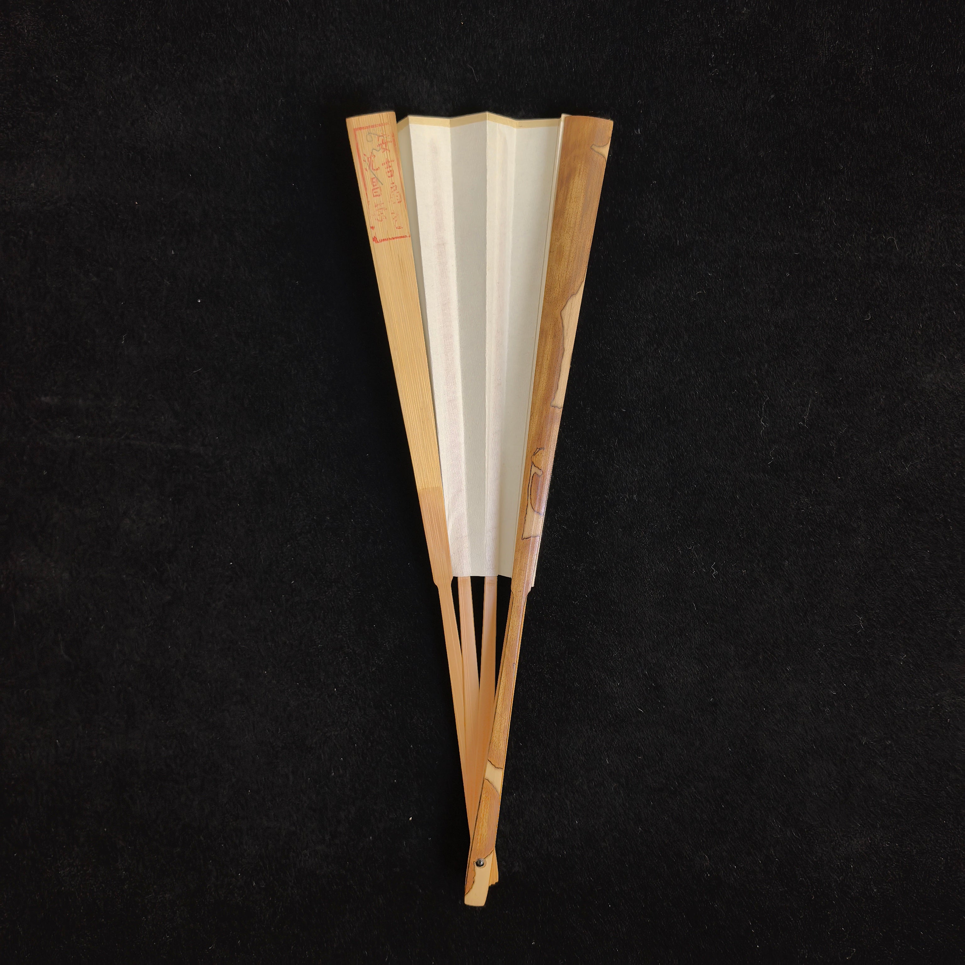 [Master Shen Changrong] Rare Butterfly-Spotted Bamboo Fan - Qing "Temple Gate" & Ming-Style Head (9.5 Inch / 16 Ribs / 1.8 Profile) | 安吉沈昌榮手作 蝴蝶妃竹 廟門肩明式頭 9.5寸16方1.8