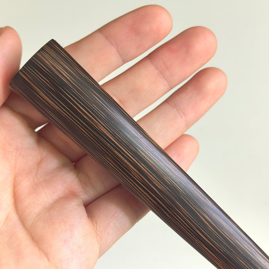 [Master Yu Sihai] Handcrafted Vietnam Black Palm Wood Fan w/ Black Gold-Flecked Paper - "Beauty Shoulder" Large Eggplant Head (9.5 Inch / 18 Ribs) | 余四海手作 越南黑棕 美人肩大茄頭 9.5寸18方2.0（黑灑金扇面）