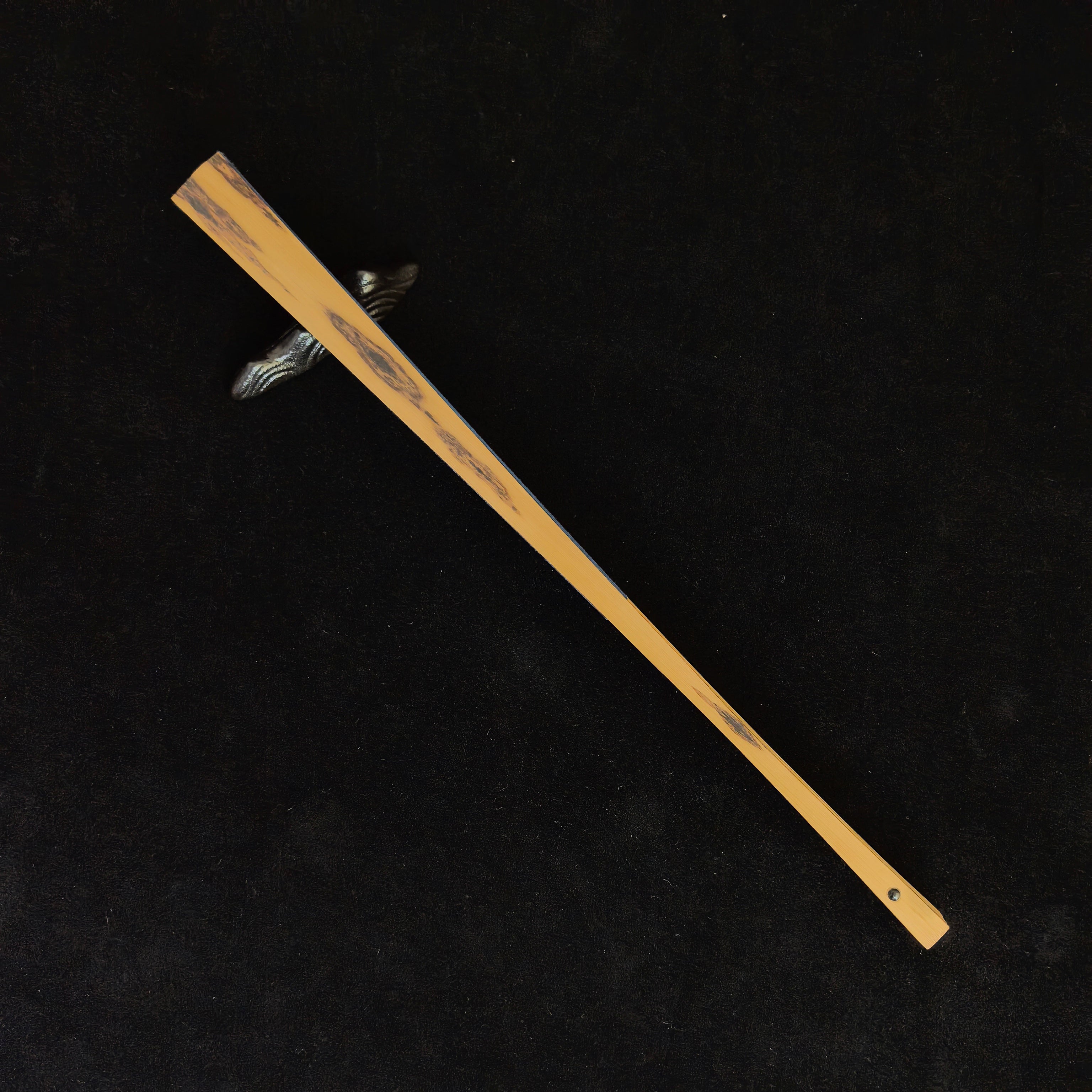 [Master Shen Changrong] Peeled Black Phoenix-Eye Bamboo Fan w/ Blue Gold-Flecked Paper - "Lantern Pole" Straight Square Head (9.5 Inch / 18 Ribs) | 沈昌榮手作 黑鳳眼（去皮）藍灑金扇面 無肩挑燈直方頭 9.5寸18方2.0