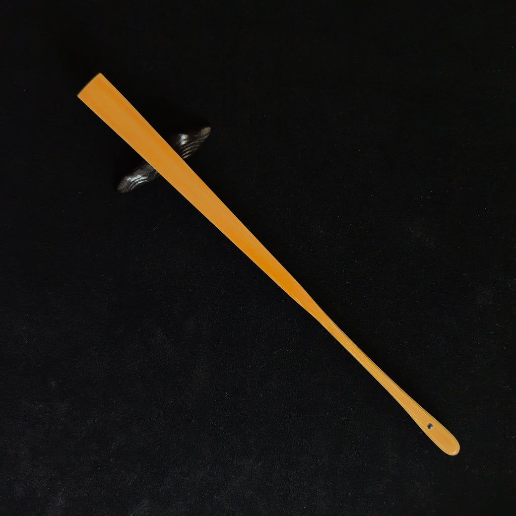 [Master Shen Changrong] Premium Handcrafted Jade Bamboo Fan - "Beauty Shoulder" Fishtail Head (9.5 Inch / 16 Ribs) | 安吉沈昌榮手作 精選玉竹 美人肩魚尾頭 9.5寸16方2.0