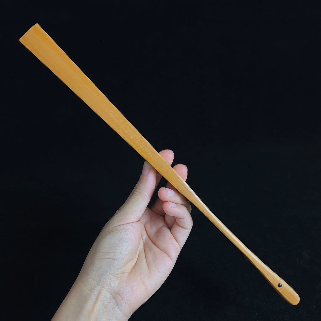 [Master Shen Changrong] Premium Handcrafted Jade Bamboo Fan - "Beauty Shoulder" Fishtail Head (9.5 Inch / 16 Ribs) | 安吉沈昌榮手作 精選玉竹 美人肩魚尾頭 9.5寸16方2.0