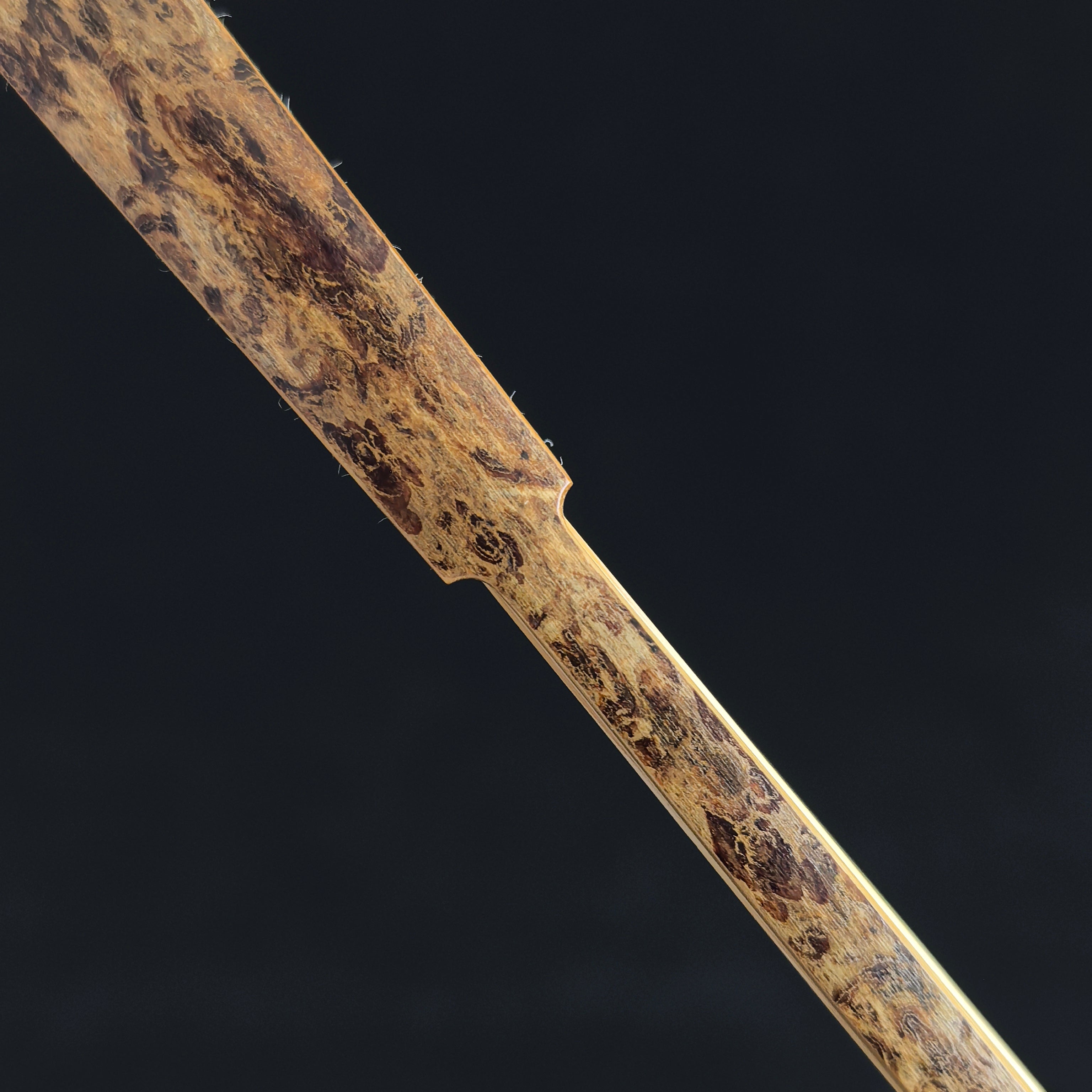 [Master Wu Shengfu] Rare 1st-Gen "Ghost Face" Bamboo Fan - Qing "Temple Gate" & Antique Square Head (9.0 Inch / 16 Ribs) | 吳勝富手作 稀缺初代鬼臉斑竹 廟門肩古方頭 9寸16方2.0