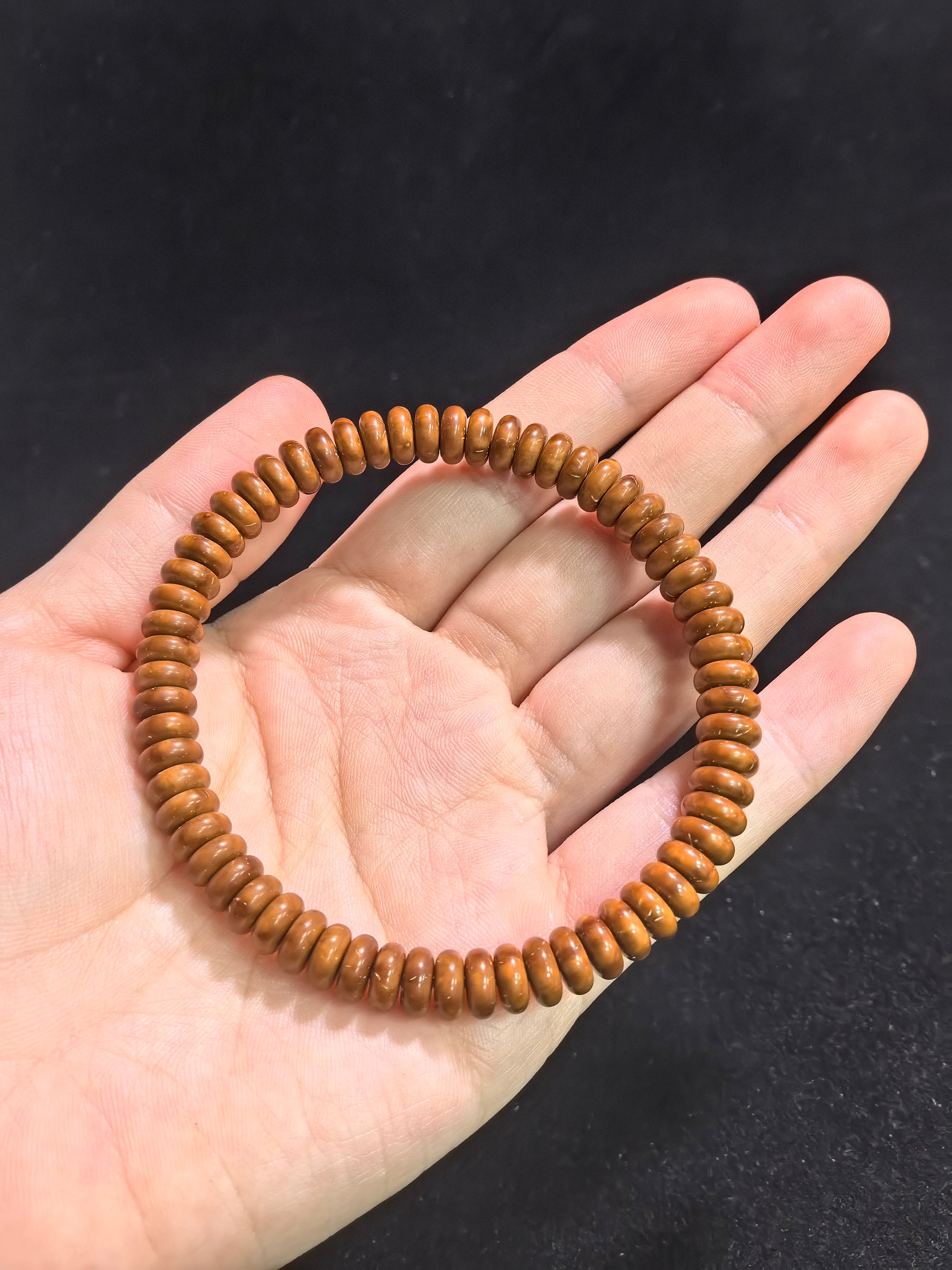 ZenWenwan Solid Fortune Seed Bracelet with 7.5mm Zi Jin Shu beads, featuring a classic tablet design and natural stone appearance.